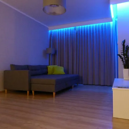 Grand De Luxe Solna Kolobřeh