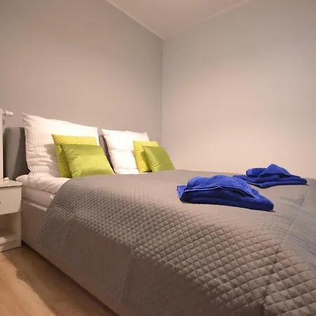 Apartmán Grand De Luxe Solna *