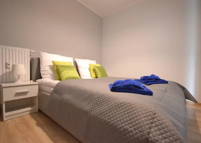 Apartment Grand De Luxe Solna *